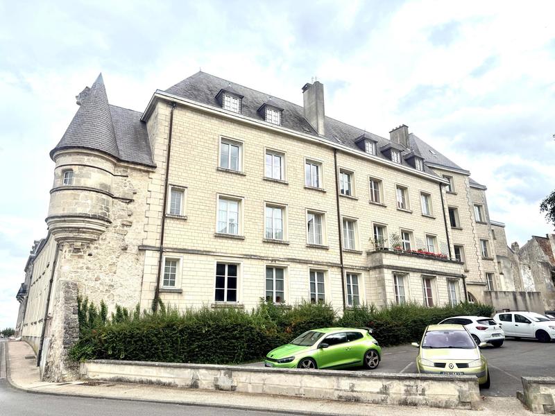 Appartement - 75 m² - 3 pièces