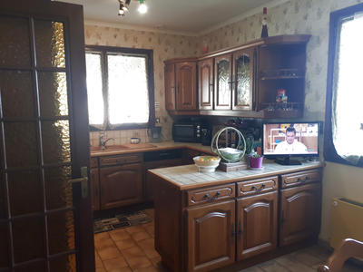 Maison - 247 m² - 7 pièces