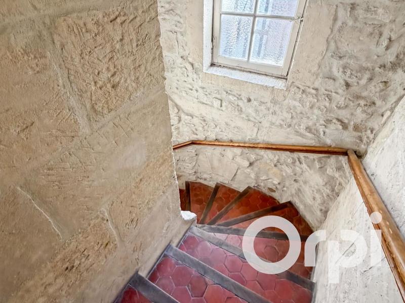 Immeuble - 203 m² - 6 pièces