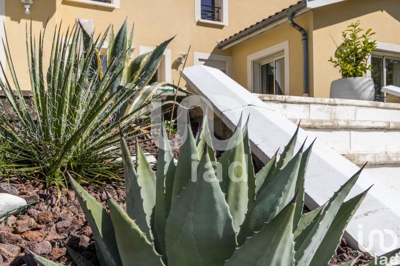 Maison - 194 m² - 6 pièces