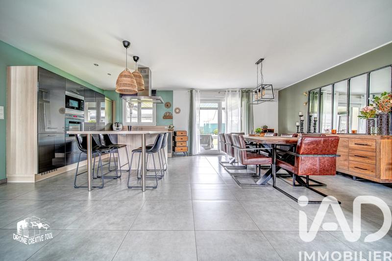 Maison - 133 m² - 7 pièces