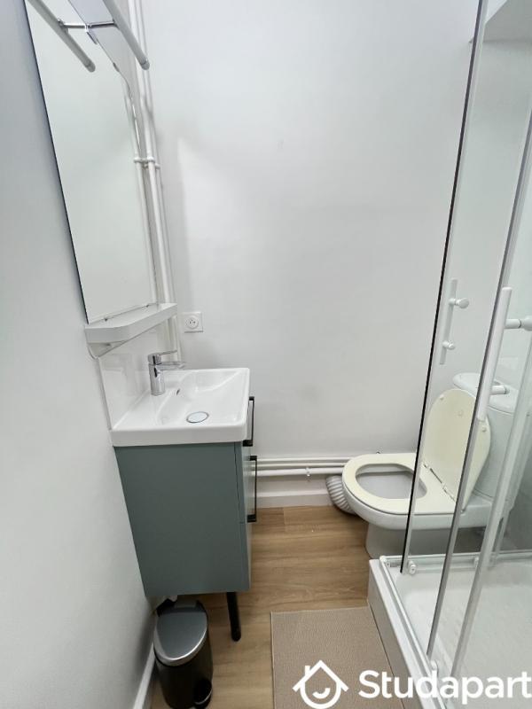 Chambre - 9 m² - 1 pièce