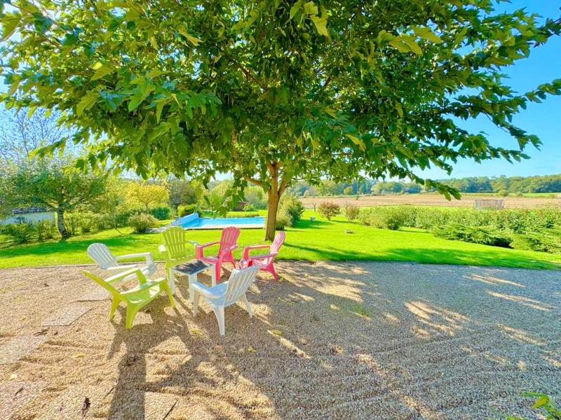 Maison - 250 m² - 7 pièces