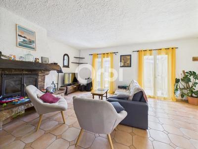 Maison - 245 m² - 8 pièces