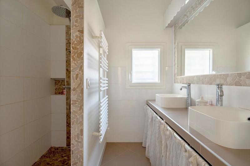 Maison - 200 m² - 6 pièces