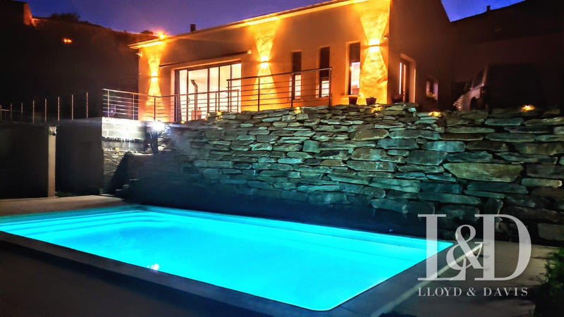 Maison - 160 m² - 4 pièces