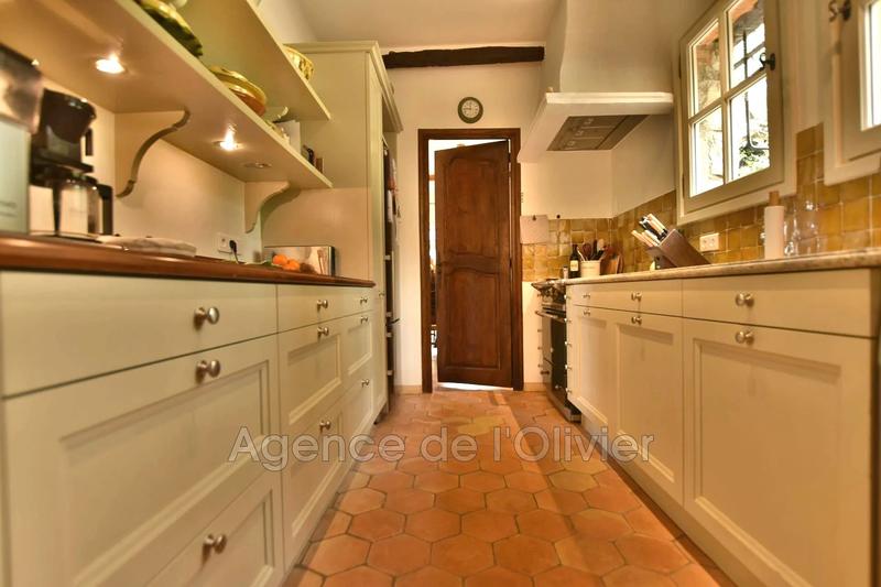 Maison - 200 m² - 8 pièces