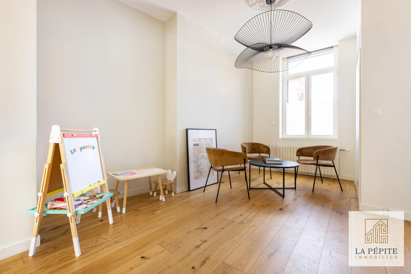 Maison - 145 m² - 5 pièces