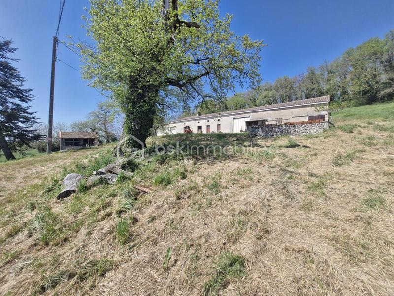 Maison ancienne - 150 m² - 4 pièces