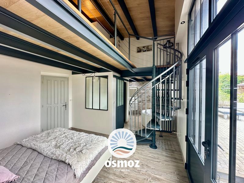 Maison - 236 m² - 6 pièces