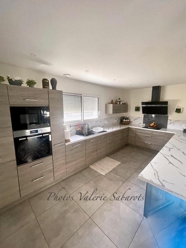 Maison - 125 m² - 6 pièces