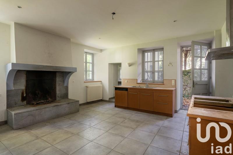 Maison - 650 m² - 15 pièces