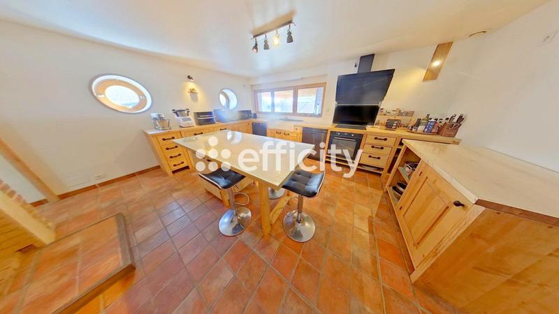 Longère - 140 m² - 6 pièces