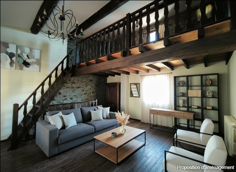 Maison de village - 230 m² - 6 pièces