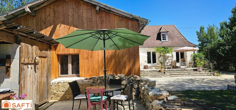 Maison - 140 m² - 6 pièces