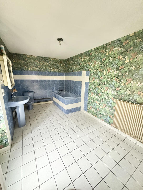 Maison - 104 m² - 5 pièces