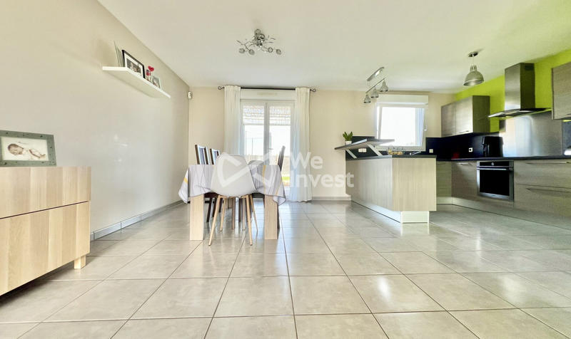 Maison - 95 m² - 5 pièces