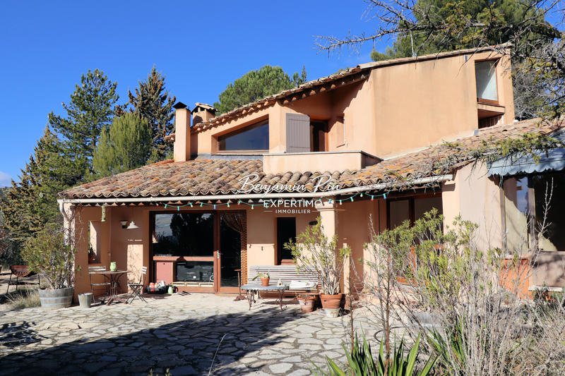 Maison - 113 m² - 3 pièces