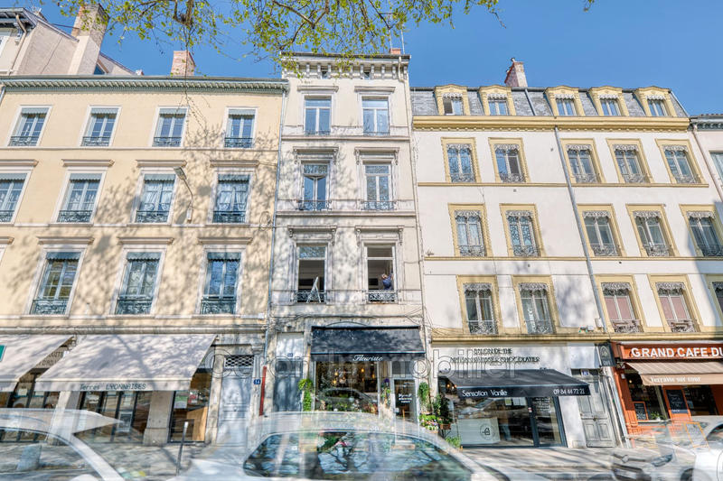 Appartement - 75 m² - 3 pièces