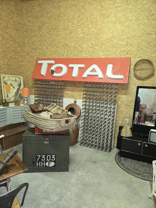 Le Village des Brocanteurs