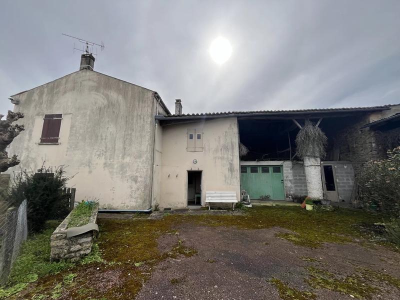 Maison - 105 m² - 6 pièces