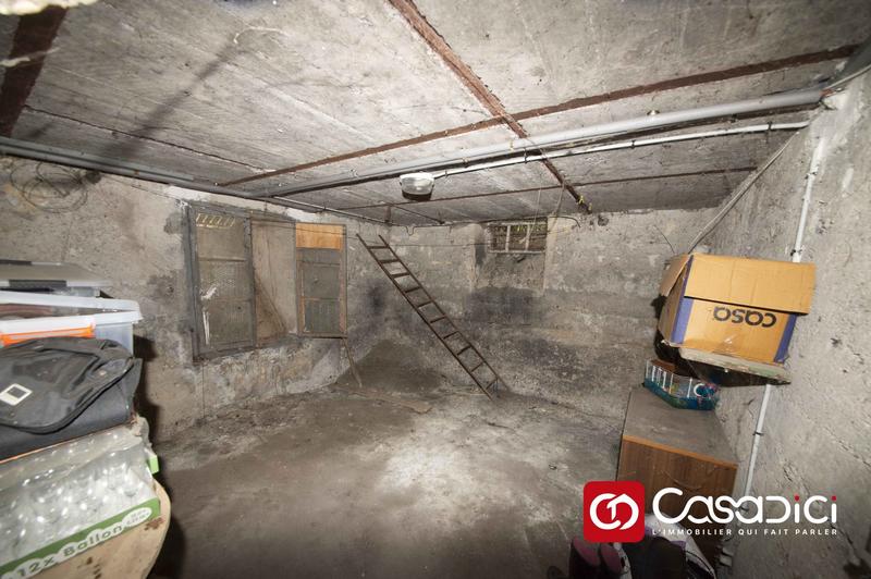 Maison - 98 m² - 6 pièces