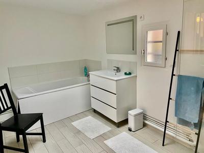 Maison - 81 m² - 4 pièces