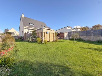 Maison - 98 m² - 5 pièces