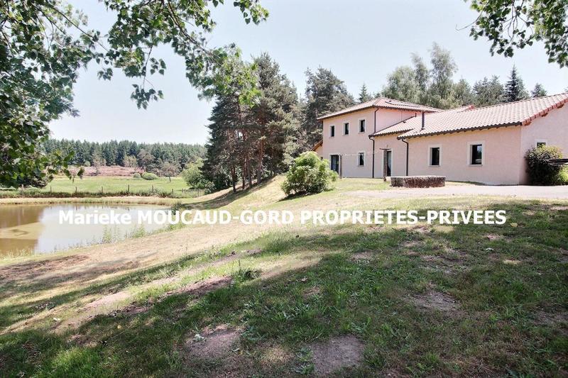 Maison - 195 m² - 8 pièces