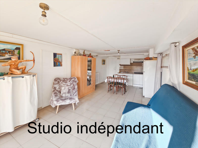 Maison - 140 m² - 5 pièces