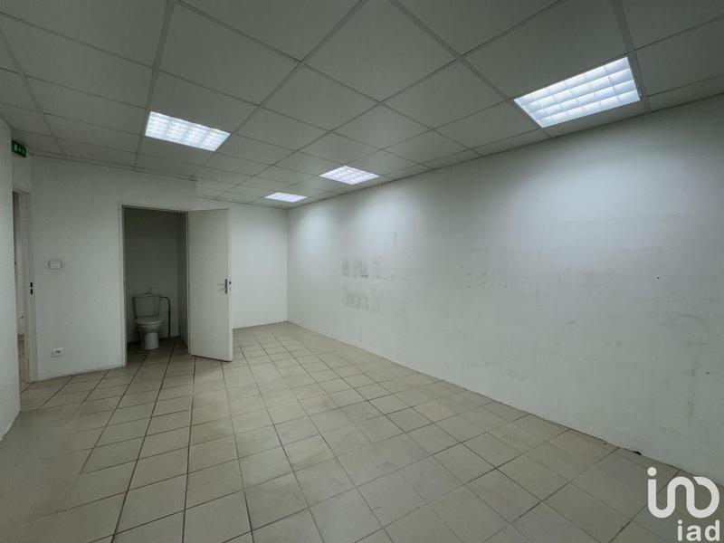 Local commercial - 288 m²