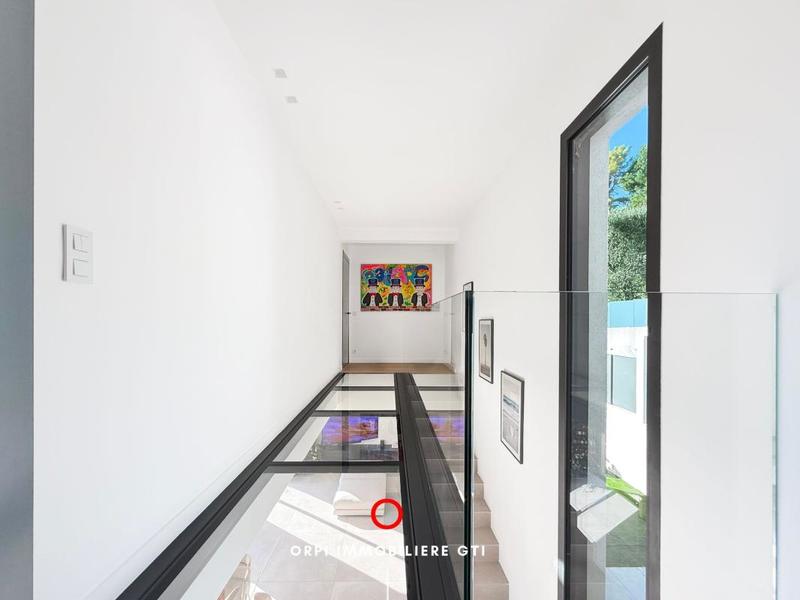 Villa - 187 m² - 4 pièces