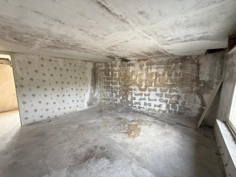 Maison - 143 m² - 5 pièces