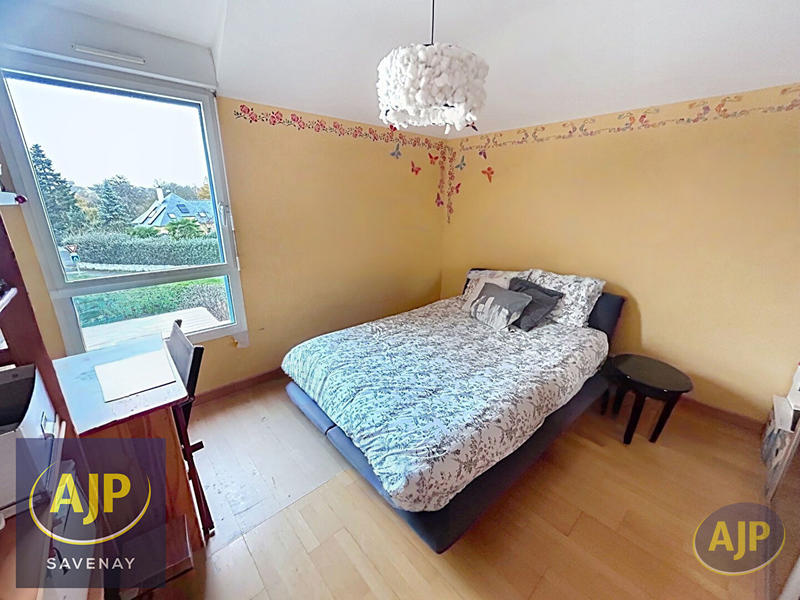 Maison - 200 m² - 9 pièces