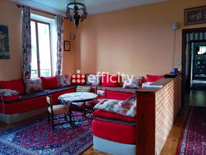 Demeure - 530 m² - 14 pièces