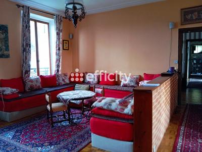 Demeure - 530 m² - 14 pièces