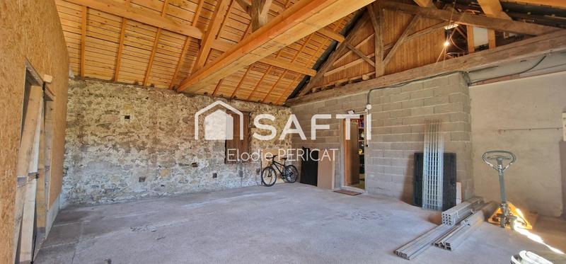 Maison - 92 m² - 4 pièces