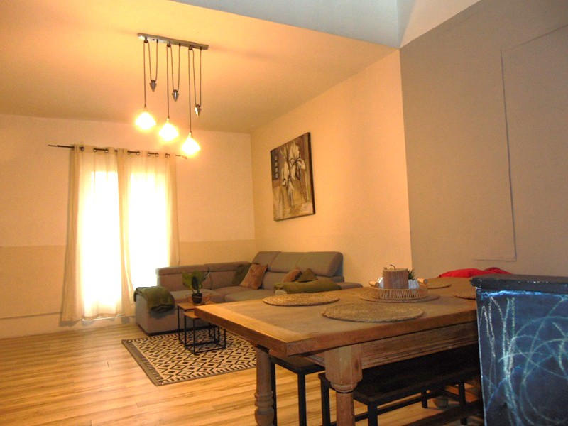 Appartement - 65 m² - 2 pièces