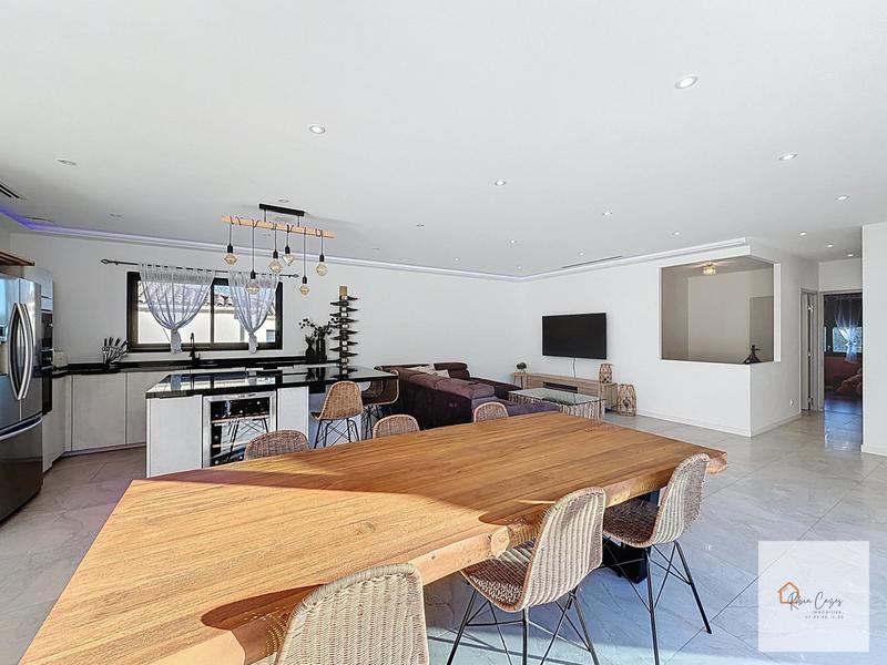 Villa - 147 m² - 5 pièces