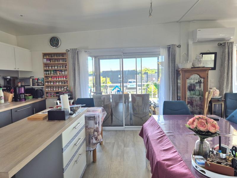 Maison - 96 m² - 4 pièces