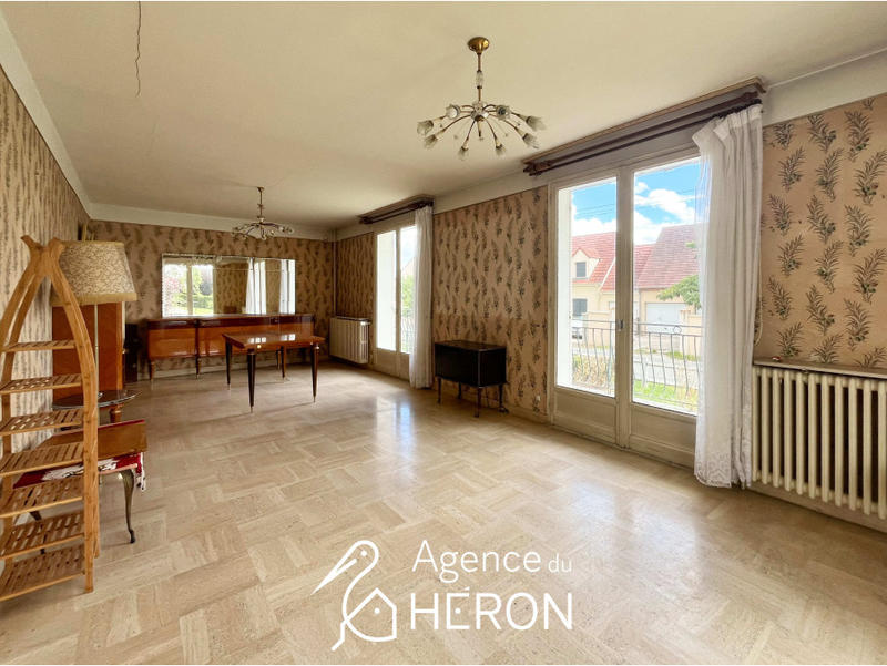 Maison - 137 m² - 7 pièces