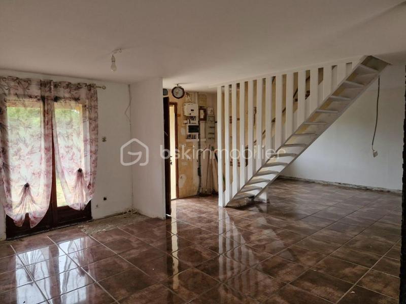 Maison traditionnelle - 89 m² - 5 pièces