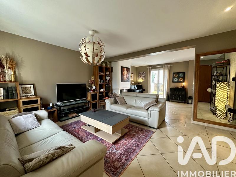 Maison - 151 m² - 7 pièces