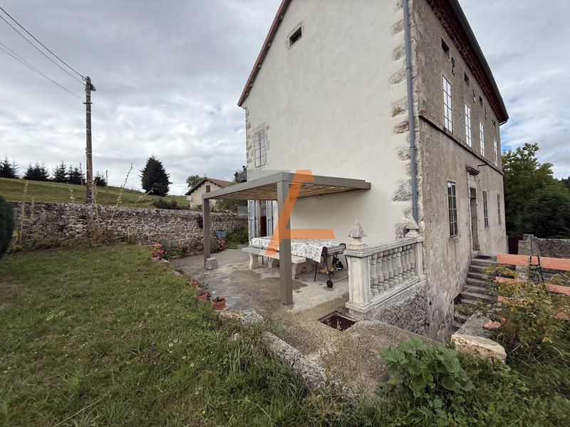 Maison - 180 m² - 5 pièces