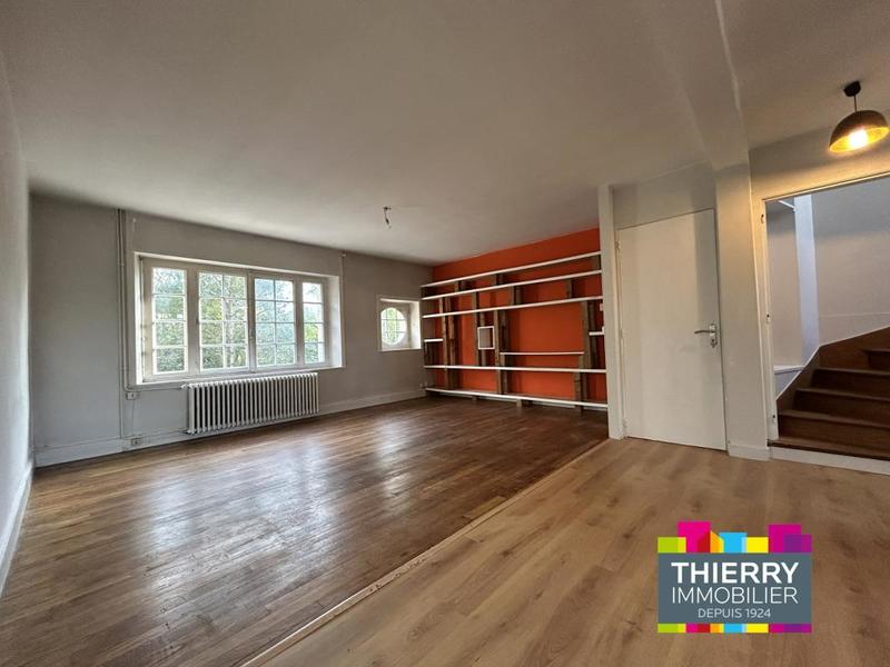 Maison - 102 m² - 4 pièces