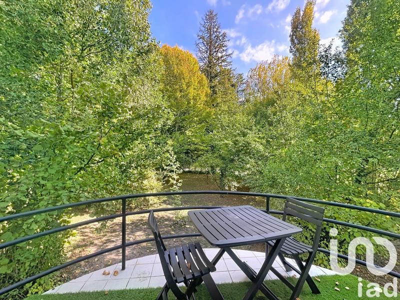 Maison - 273 m² - 10 pièces