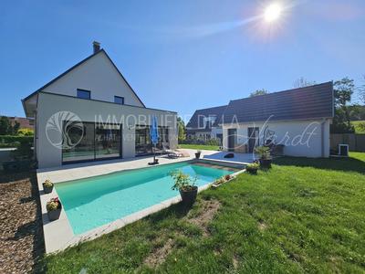 Villa - 177 m² - 7 pièces