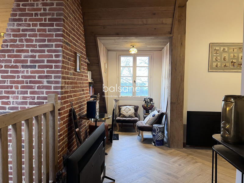 Maison - 316 m² - 10 pièces