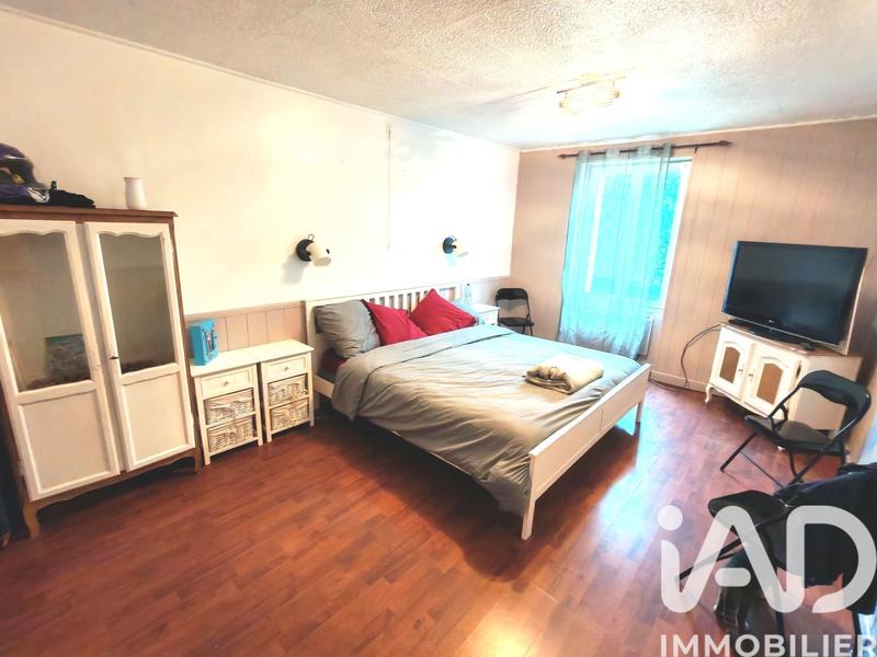 Maison - 163 m² - 10 pièces