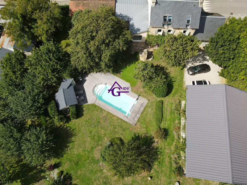 Maison ancienne - 215 m² - 6 pièces